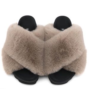 ROAM: CLOUD NUDE SLIPPERS